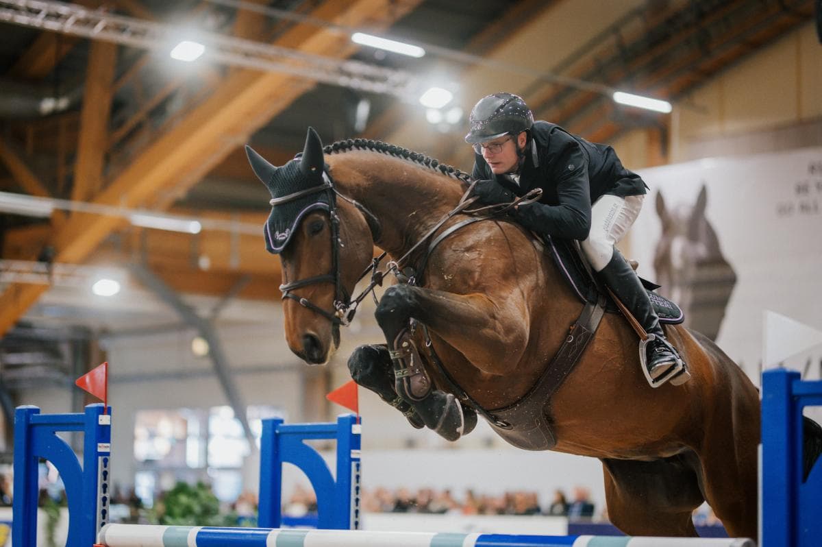 Svensk succé i laghoppningen – fyra guld och två silver på NBECH